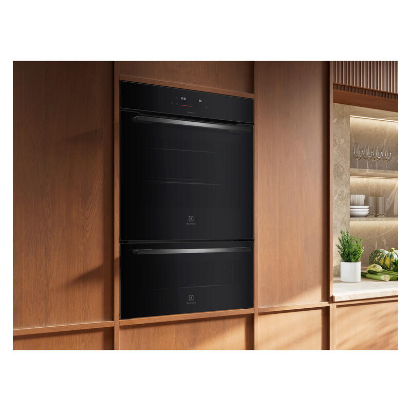 Electrolux 24 Function Steam Bake Pyrolytic Duo Oven (Series 600)