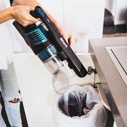 Shark Cordless Vacuum with Self Cleaning Brushroll