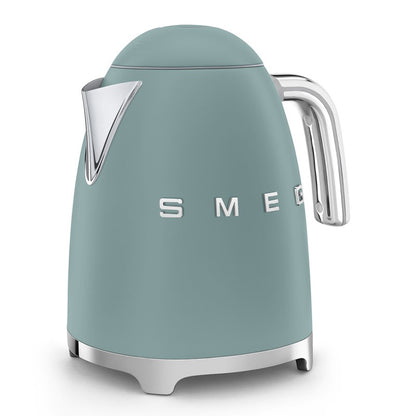 Smeg Retro Style 3D Logo Kettle - Emerald Green
